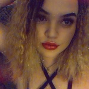 Meet your Posher, Savannah